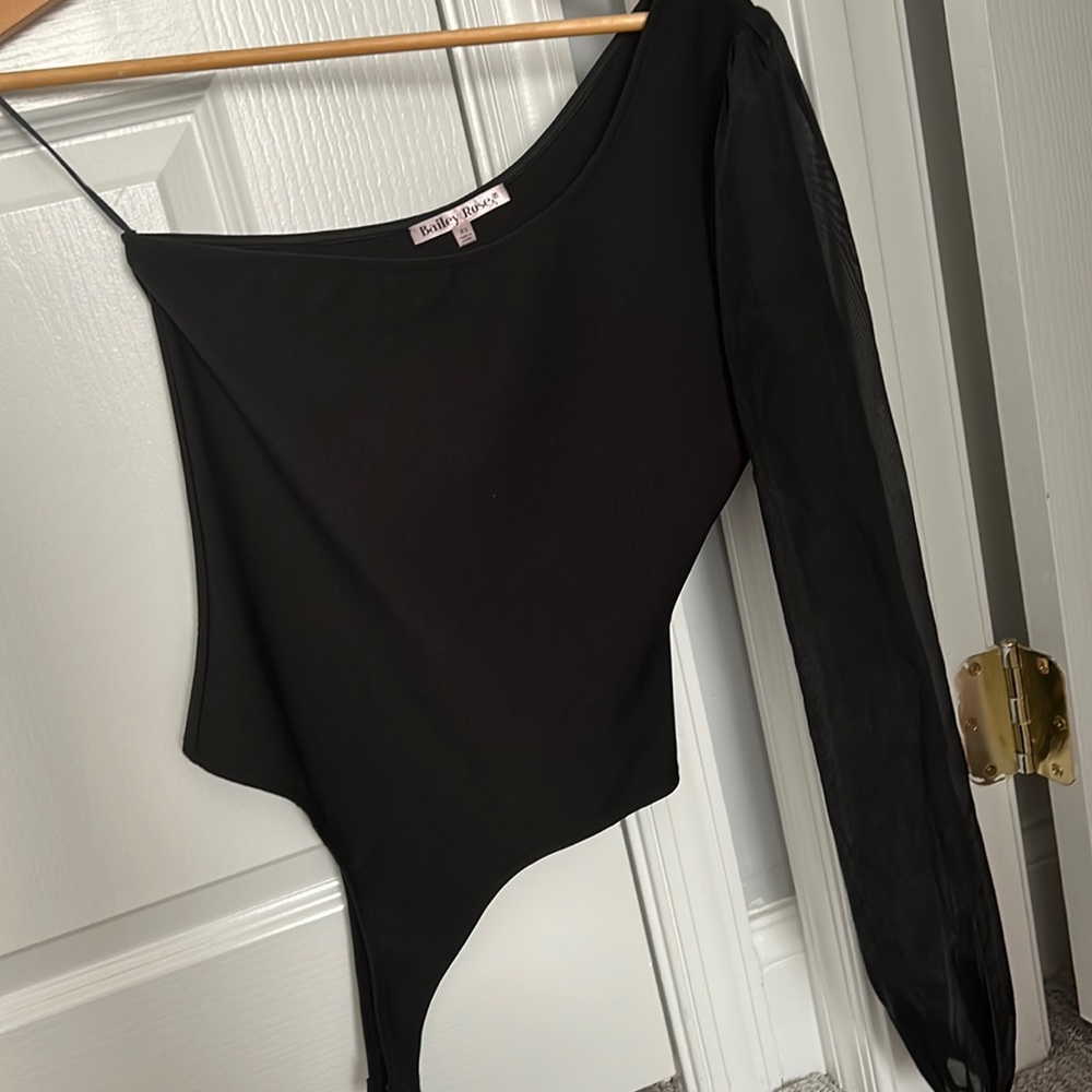Bailey Rose Black One Shoulder Bodysuit